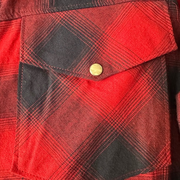 Zara Women's Red and Black Plaid Button-Down Shirt - Picture 2 of 9